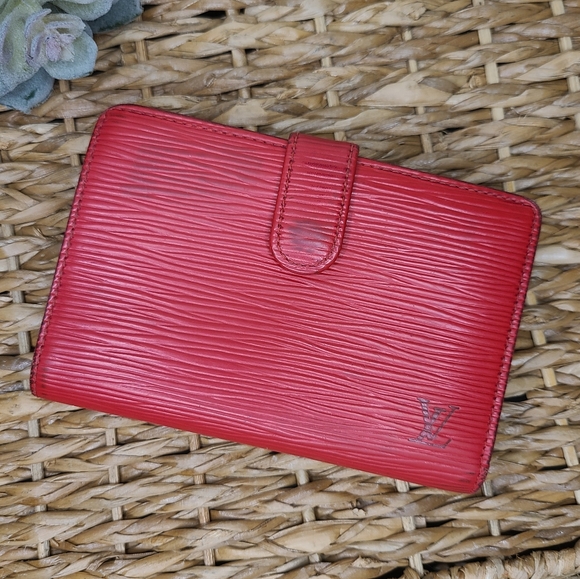 ❤️ LV Epi Porte Monnaie Billets Viennois Kiss Lock Wallet